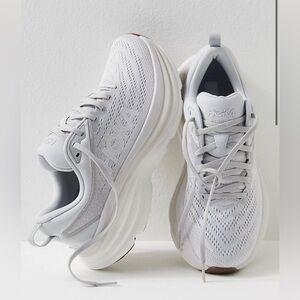Hoka Bondi 8 size 9